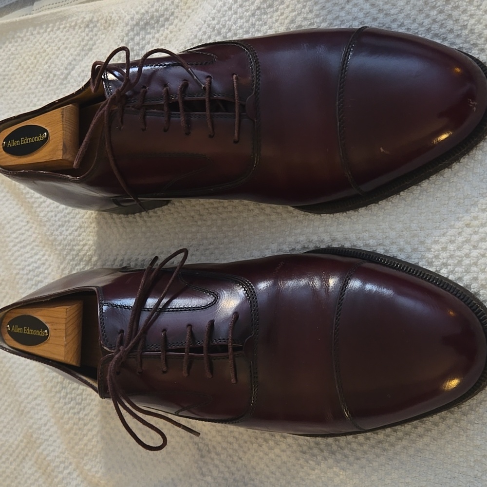 Salvatore Ferragamo Burgundy Leather Oxford Shoes Men’s 9.5 D